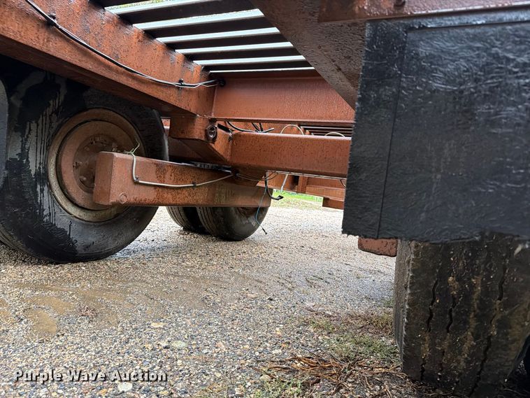 image for item FT6944 1978 Miller OTH tilt deck equipment trailer
