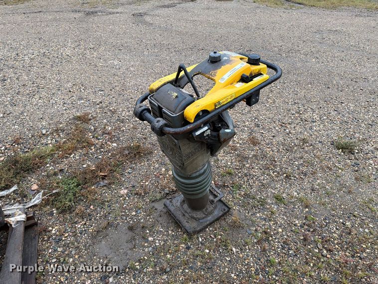 image for item FT6946 (5) plate compactors