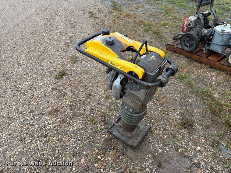 image for item FT6946 (5) plate compactors
