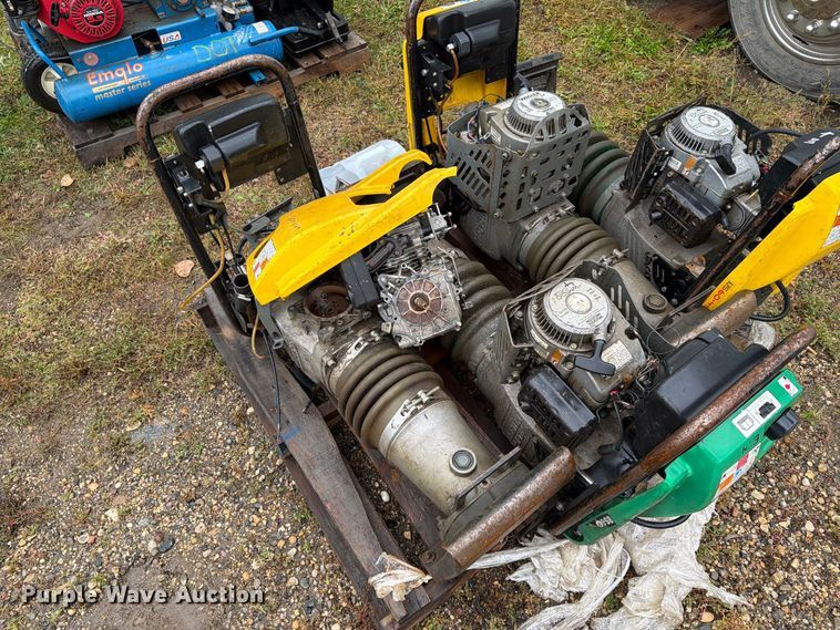 image for item FT6946 (5) plate compactors