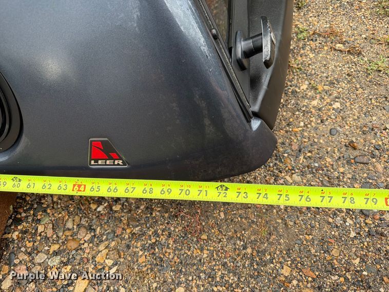 image for item FT6947 Leer pickup truck topper