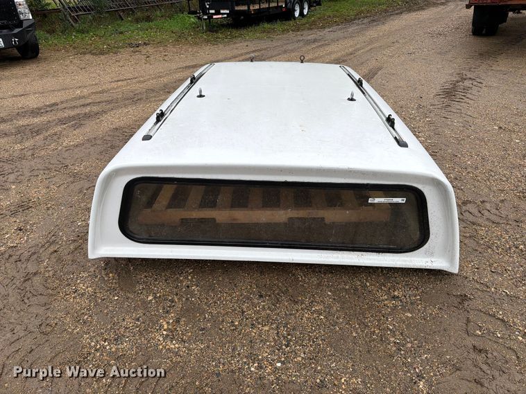 image for item FT6948 Leer pickup truck topper