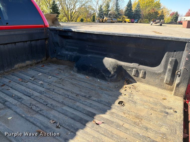 image for item FT7560 2013 Toyota Tundra Ext. Cab pickup truck