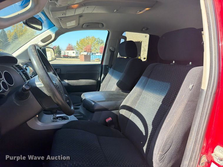 image for item FT7560 2013 Toyota Tundra Ext. Cab pickup truck
