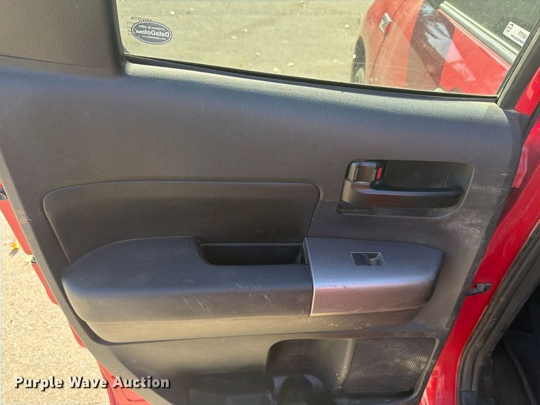 image for item FT7560 2013 Toyota Tundra Ext. Cab pickup truck