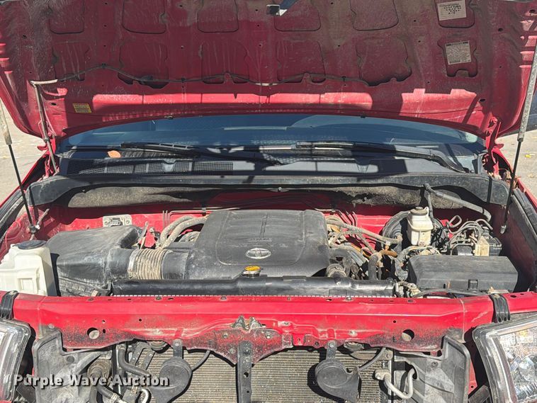 image for item FT7560 2013 Toyota Tundra Ext. Cab pickup truck
