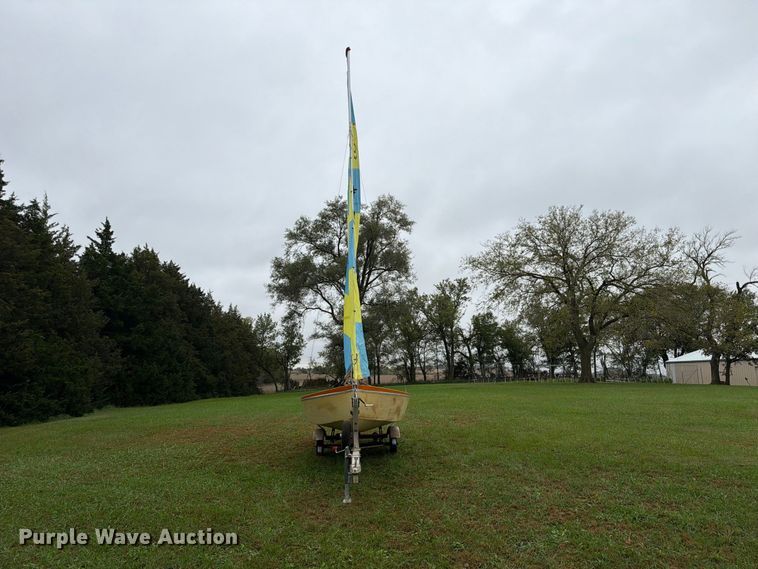 image for item FU0585 Folbot  Glorious sailboat