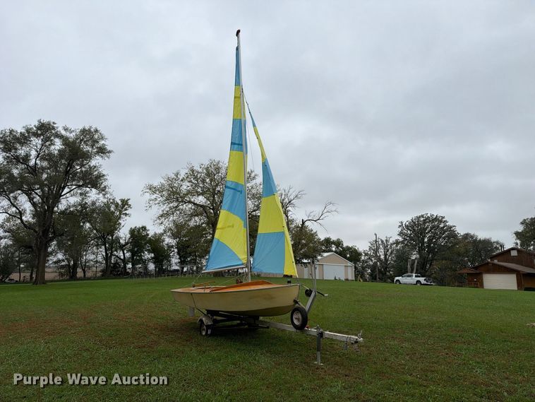 image for item FU0585 Folbot  Glorious sailboat