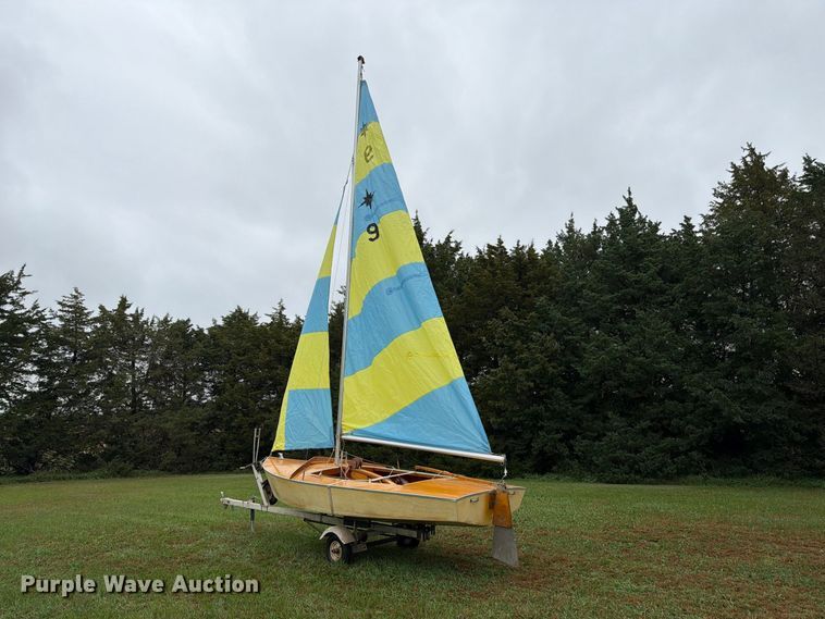 image for item FU0585 Folbot  Glorious sailboat