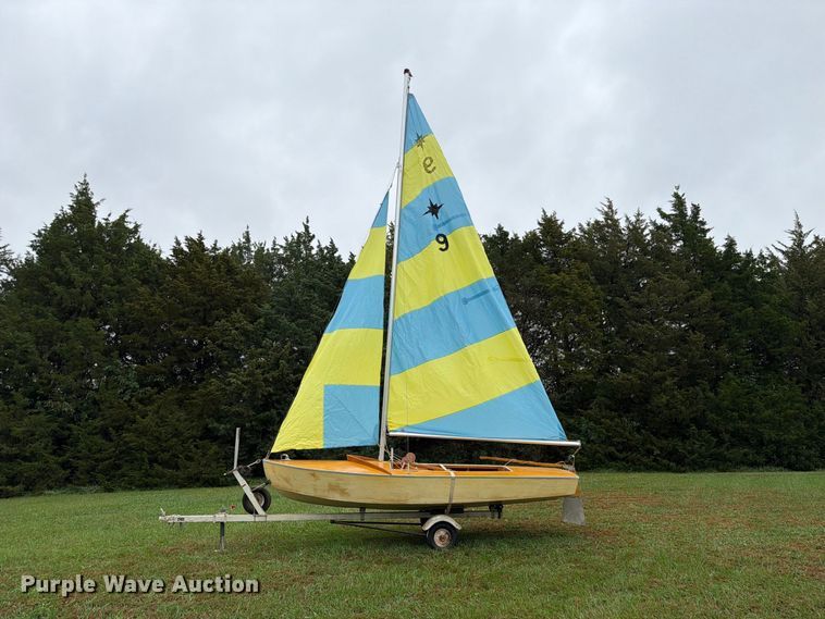 image for item FU0585 Folbot  Glorious sailboat