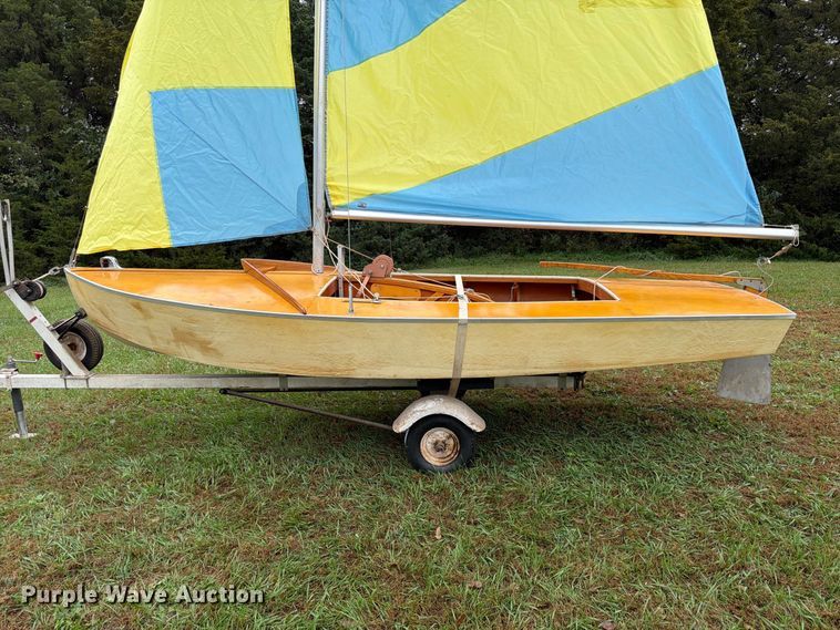 image for item FU0585 Folbot  Glorious sailboat