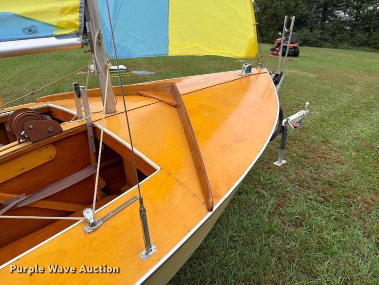 image for item FU0585 Folbot  Glorious sailboat