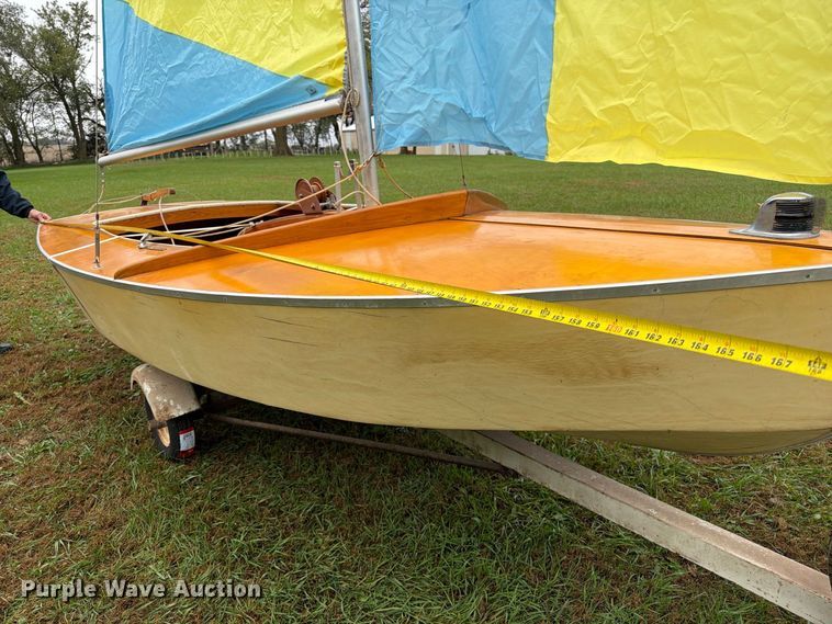 image for item FU0585 Folbot  Glorious sailboat