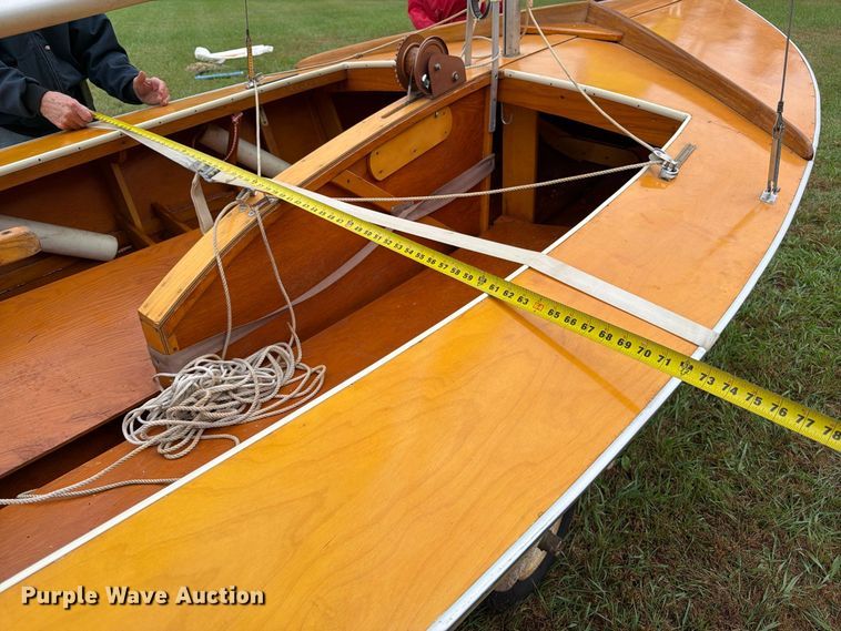 image for item FU0585 Folbot  Glorious sailboat