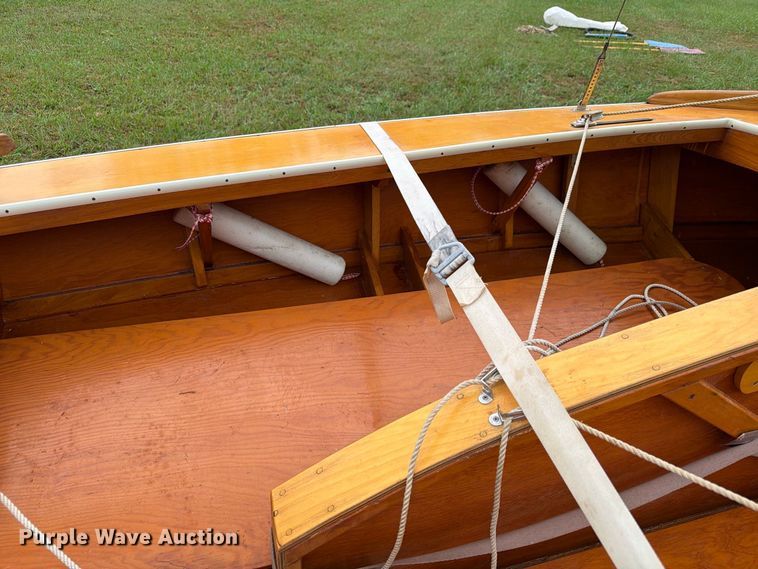 image for item FU0585 Folbot  Glorious sailboat