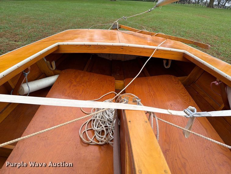 image for item FU0585 Folbot  Glorious sailboat