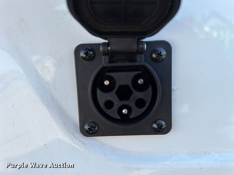 image for item FU0605 Golf cart