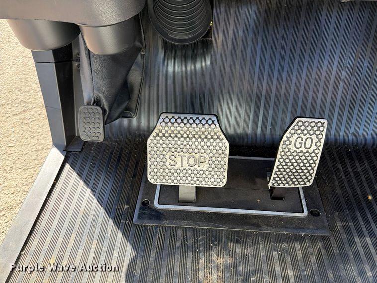 image for item FU0605 Golf cart