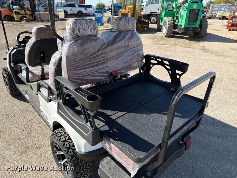 image for item FU0605 Golf cart