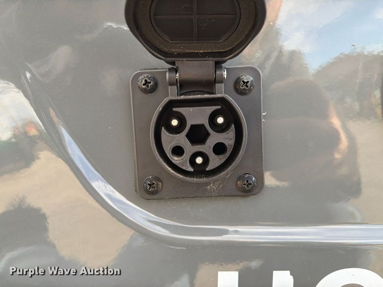 image for item FU0610 Golf cart