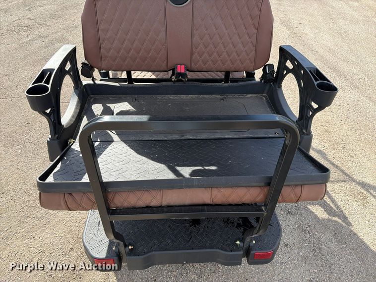 image for item FU0610 Golf cart