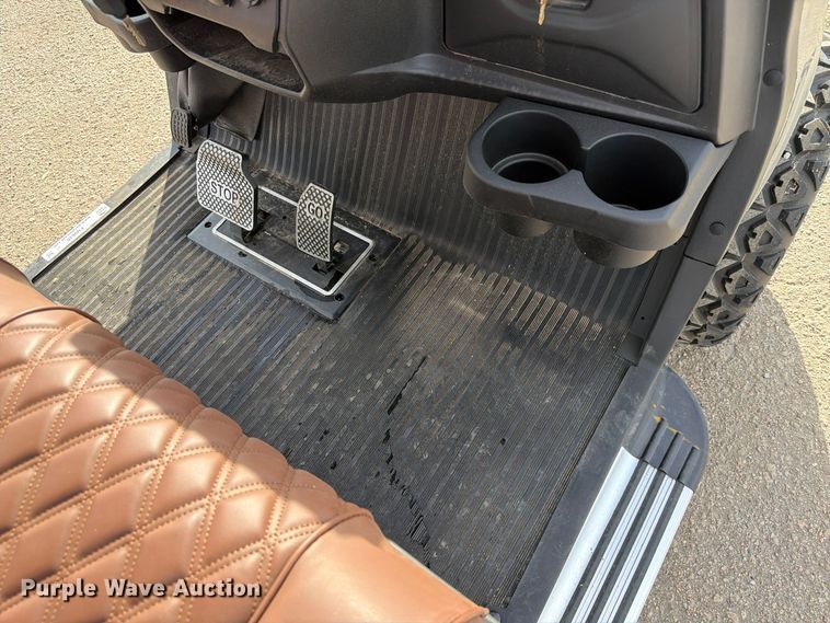 image for item FU0610 Golf cart
