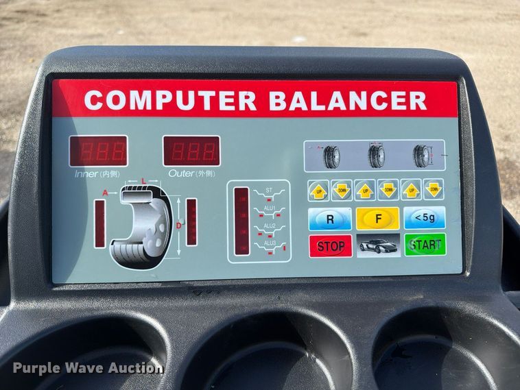 image for item FU0615 2026 Sdlanch SDLBM tire balancing machine