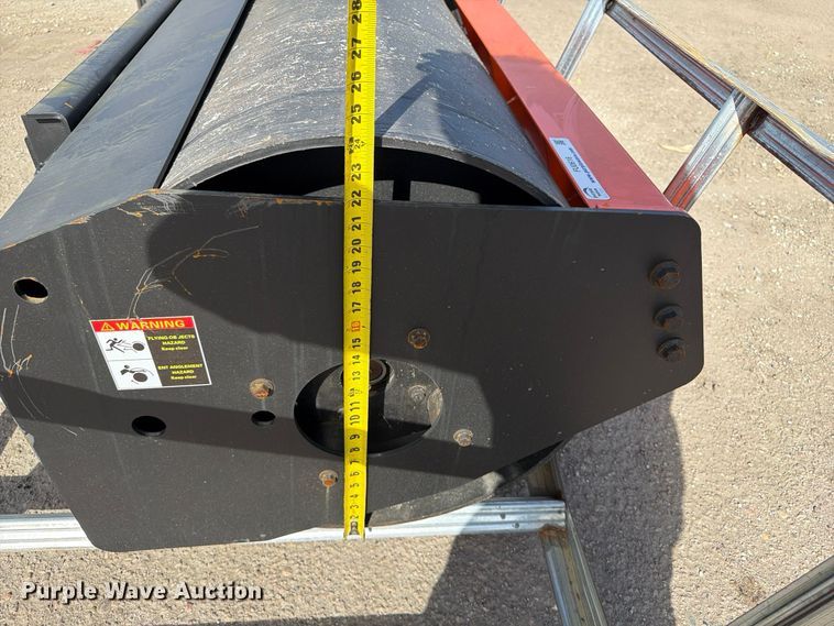 image for item FU0616 Skid steer roller