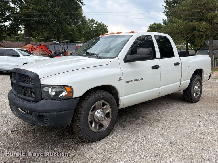 image for item FU1047 2005 Dodge Ram 3500 Ext. Cab pickup truck