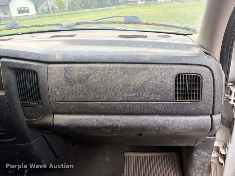 image for item FU1047 2005 Dodge Ram 3500 Ext. Cab pickup truck