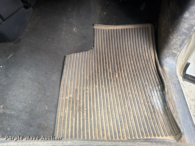 image for item FU1047 2005 Dodge Ram 3500 Ext. Cab pickup truck