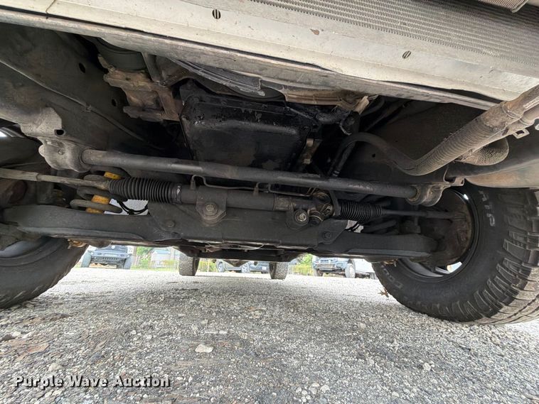 image for item FU1047 2005 Dodge Ram 3500 Ext. Cab pickup truck