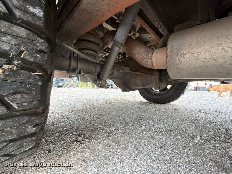 image for item FU1047 2005 Dodge Ram 3500 Ext. Cab pickup truck