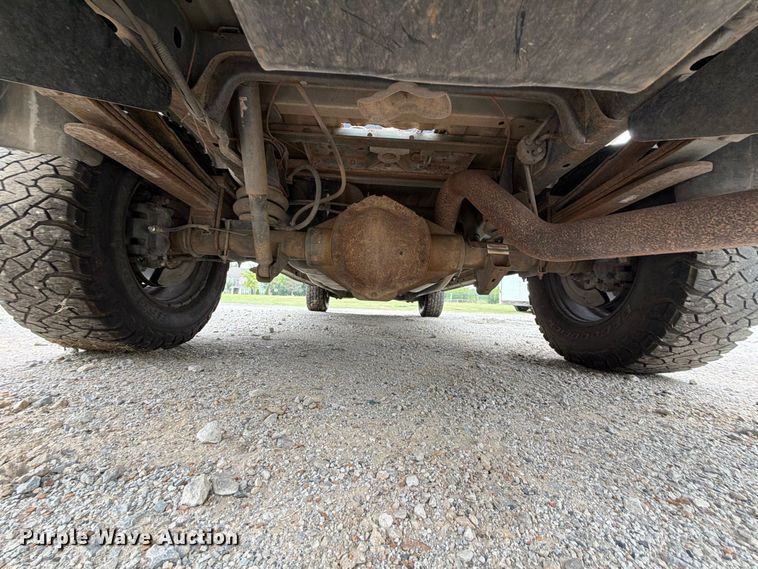 image for item FU1047 2005 Dodge Ram 3500 Ext. Cab pickup truck
