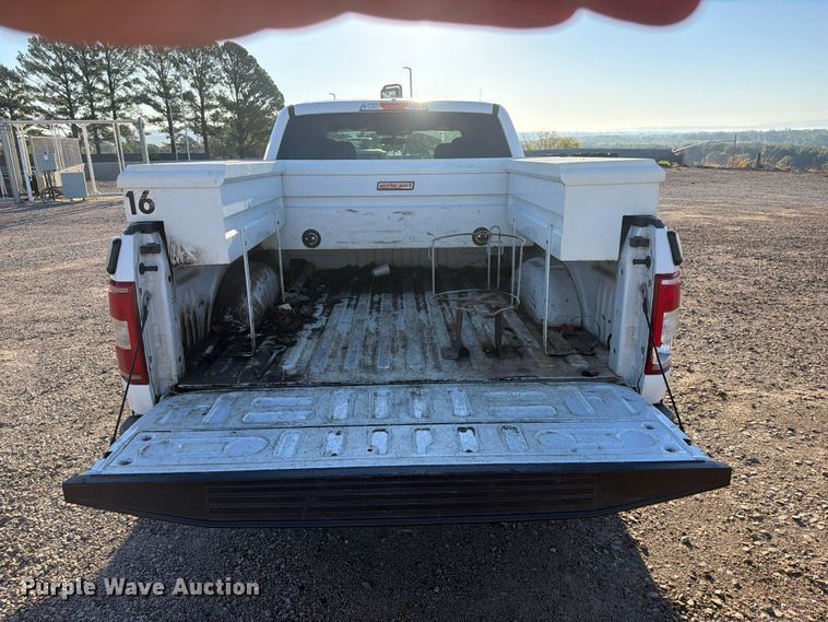 image for item FU1194 2019 Ford F150 Crew Cab pickup truck