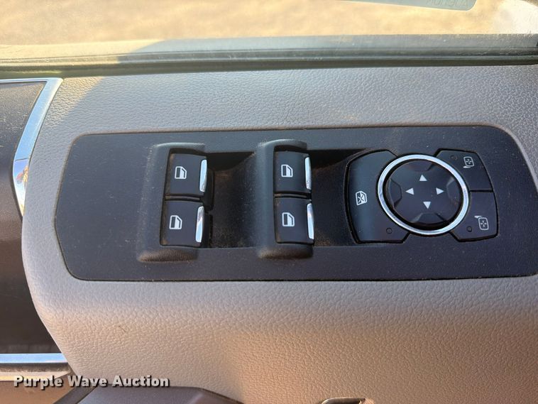 image for item FU1194 2019 Ford F150 Crew Cab pickup truck