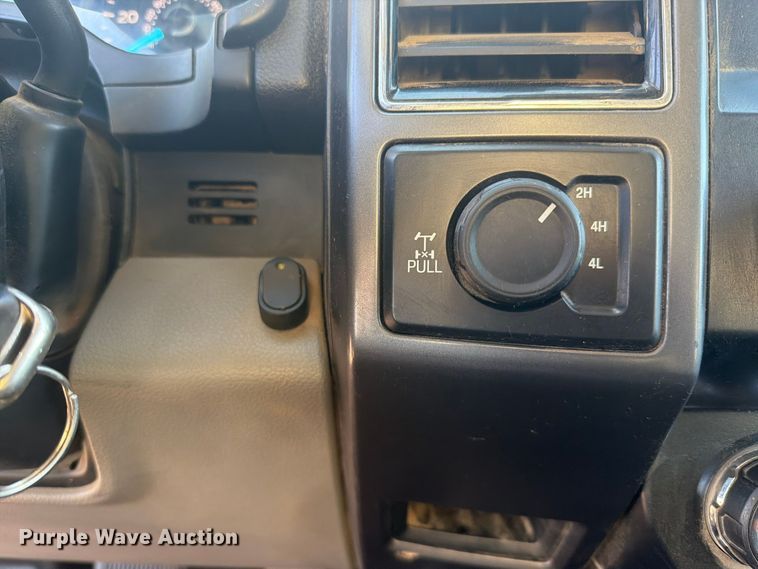 image for item FU1194 2019 Ford F150 Crew Cab pickup truck