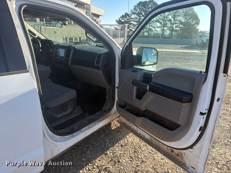 image for item FU1194 2019 Ford F150 Crew Cab pickup truck