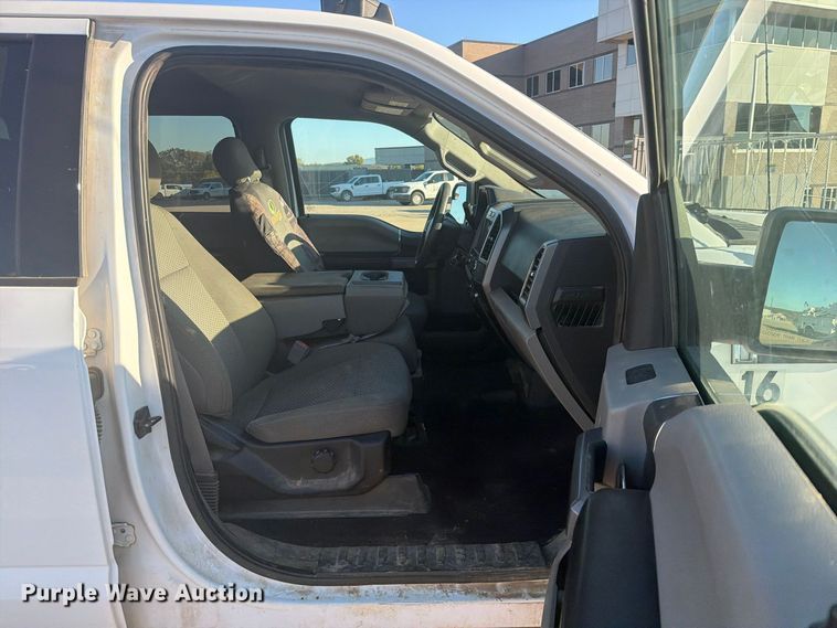 image for item FU1194 2019 Ford F150 Crew Cab pickup truck