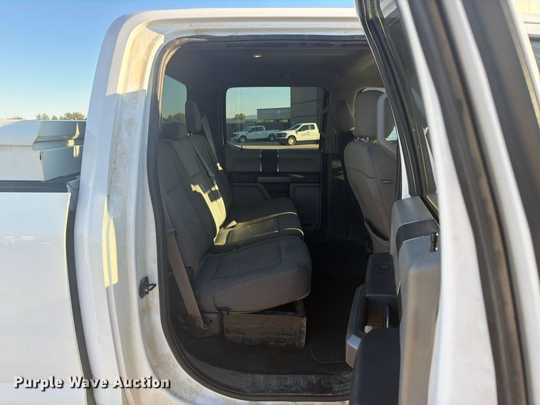 image for item FU1194 2019 Ford F150 Crew Cab pickup truck