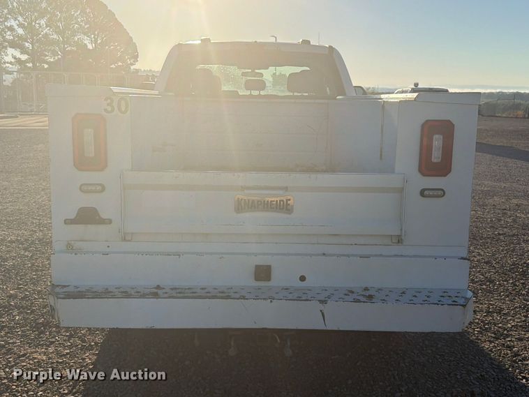 image for item FU1196 2020 Ford F250 Super Duty Ext. Cab utility bed pickup truck