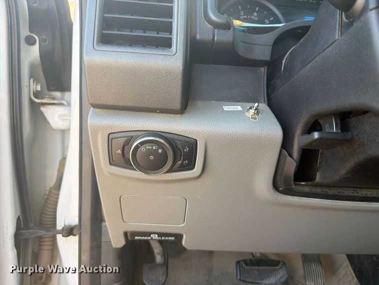 image for item FU1196 2020 Ford F250 Super Duty Ext. Cab utility bed pickup truck