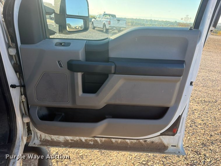 image for item FU1196 2020 Ford F250 Super Duty Ext. Cab utility bed pickup truck
