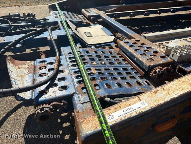 image for item FU1197 2000 Cottrell Inc. C-12I car carrier