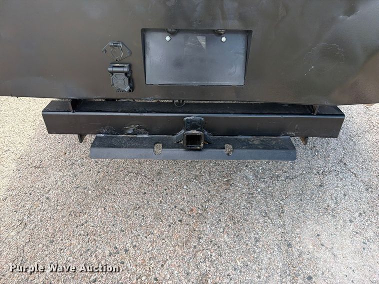image for item FU1200 2019 Ford F350 Super Duty Crew Cab dump flatbed pickup truck