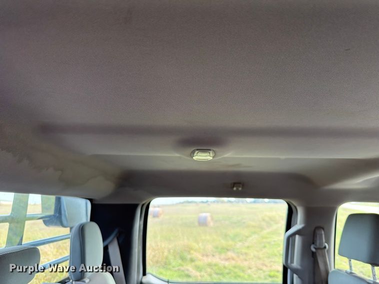 image for item FU1200 2019 Ford F350 Super Duty Crew Cab dump flatbed pickup truck