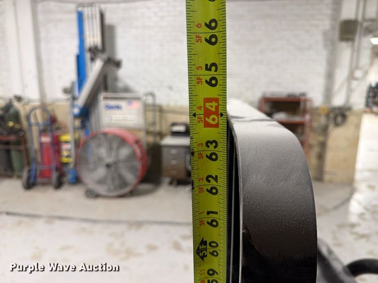 image for item FU4509 2018 Yale MPE060LFN24T2748 pallet jack