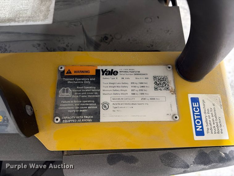image for item FU4509 2018 Yale MPE060LFN24T2748 pallet jack