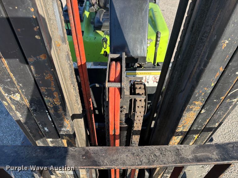 image for item FU4750 2004 Daewoo G25E-3 forklift