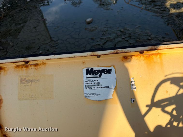 image for item FU4791 Meyer LP-8.5 snow plow